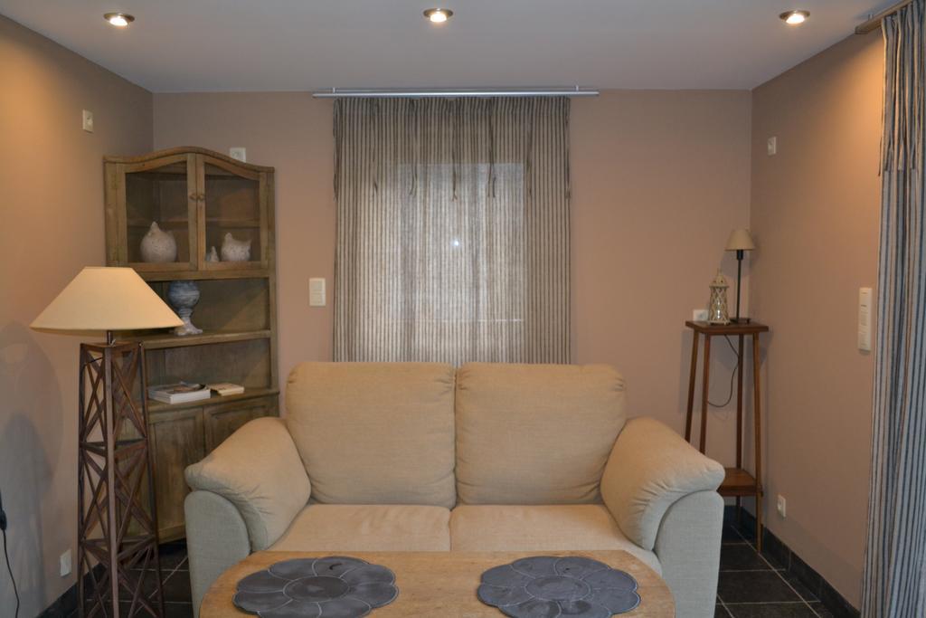 Maison D'Ide Bouillon Kamer foto